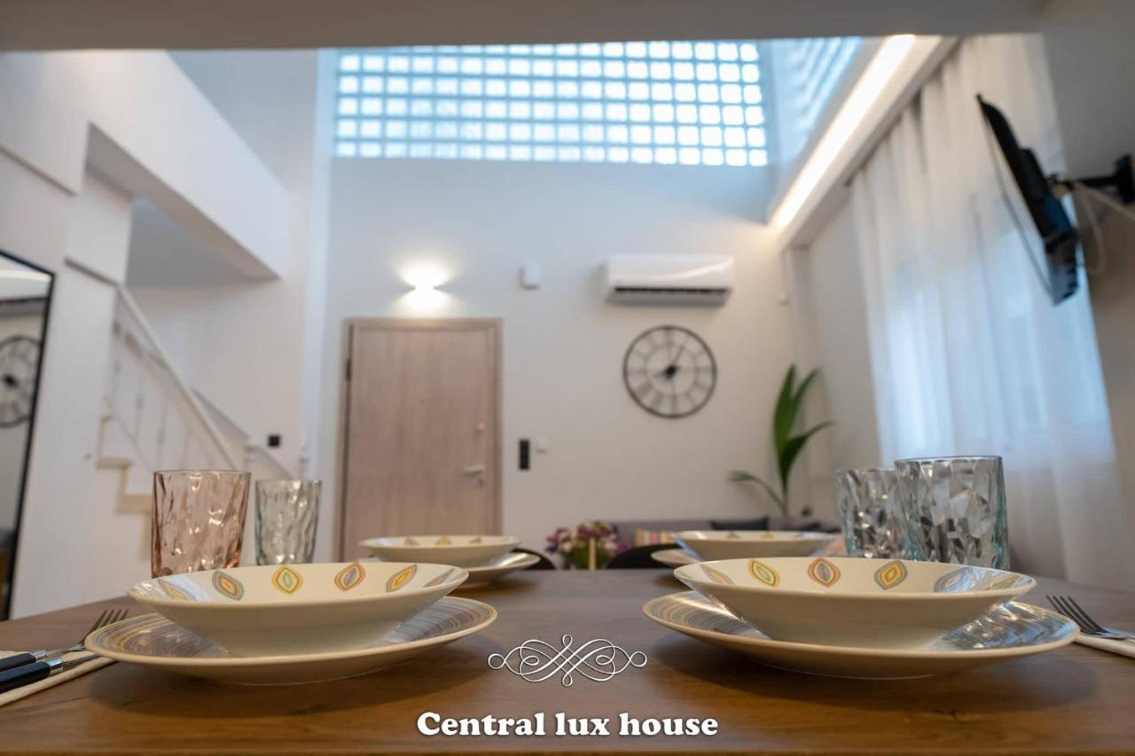 Central Lux House Kalamata Exterior foto